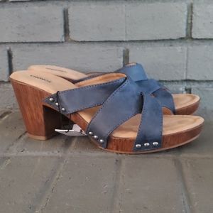 Blue Sonoma Sandals